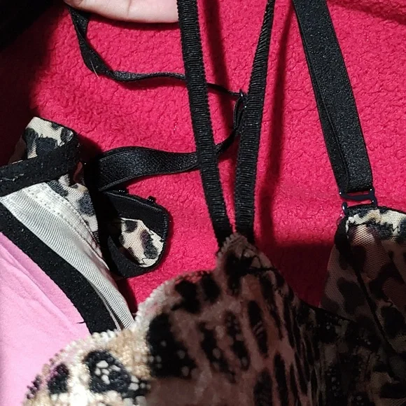 PINK Victoria's Secret Animal Print Push Bustier. - Picture 10 of 10